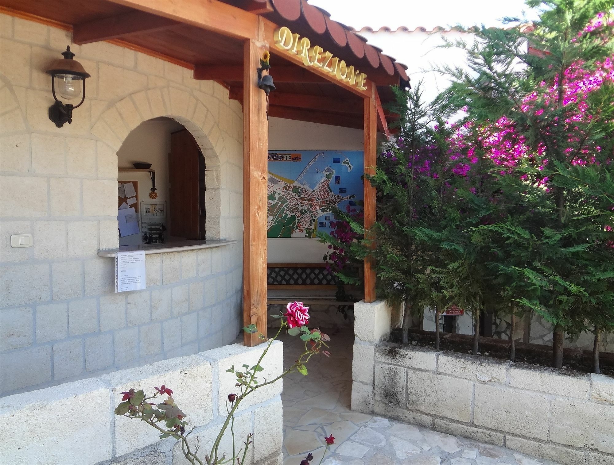 Althea Village Residence Весте Екстериор снимка